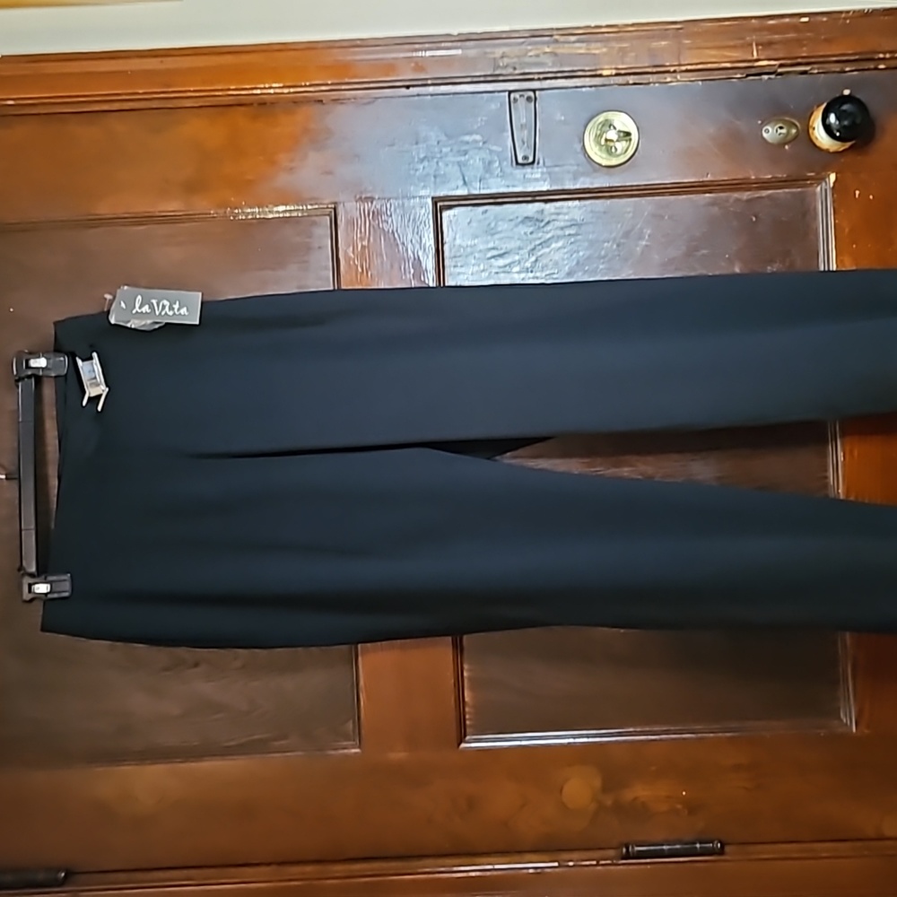 NWT La Vita Black Slacks/Trousers - Size 6
